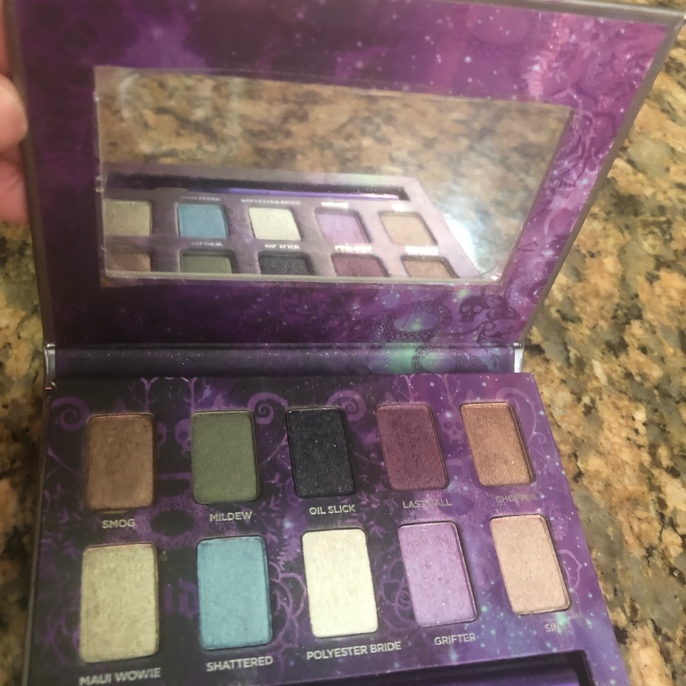 Urban decay eyeshadow palette - Picture 8 of 8